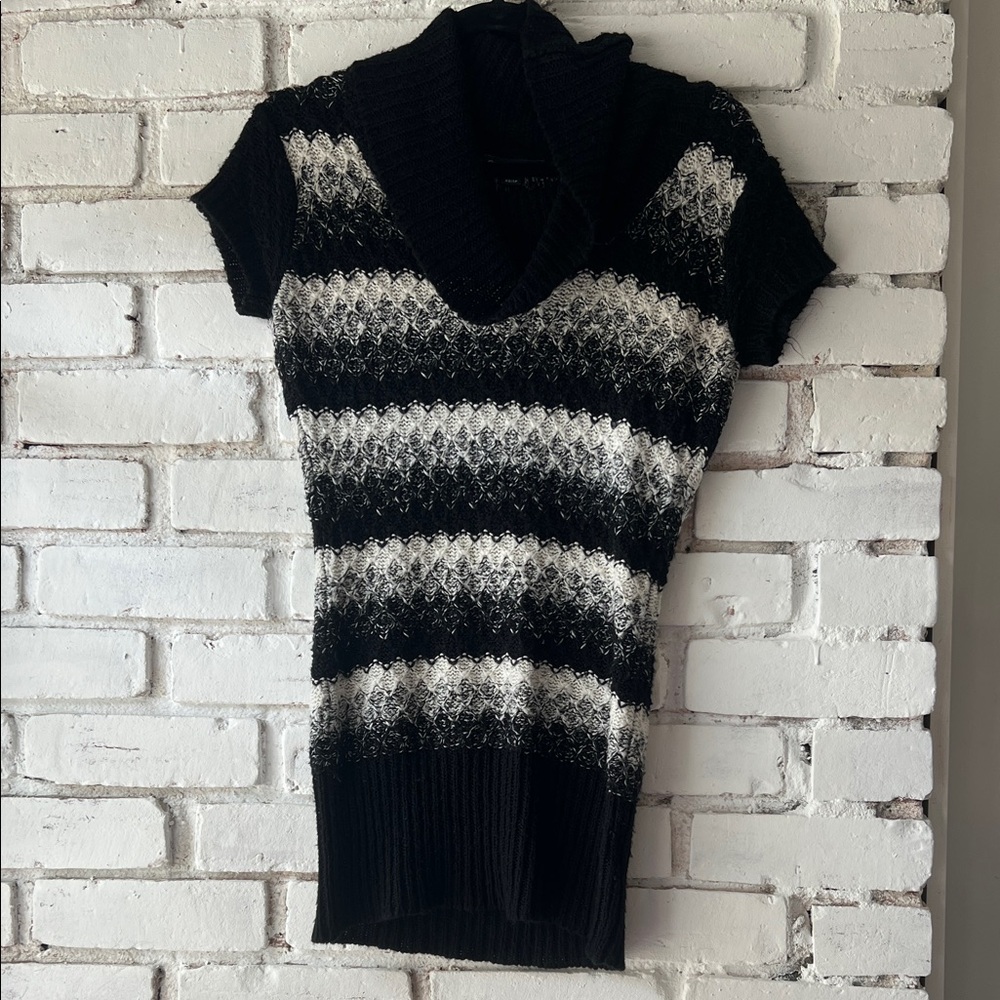 Short Black & White Striped Shawl Collar Women's Sweater y2K TUNIC